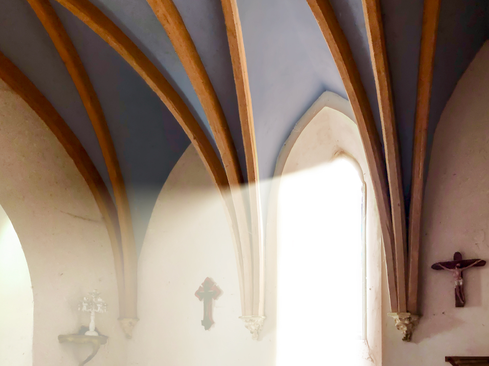 La chapelle au soleil